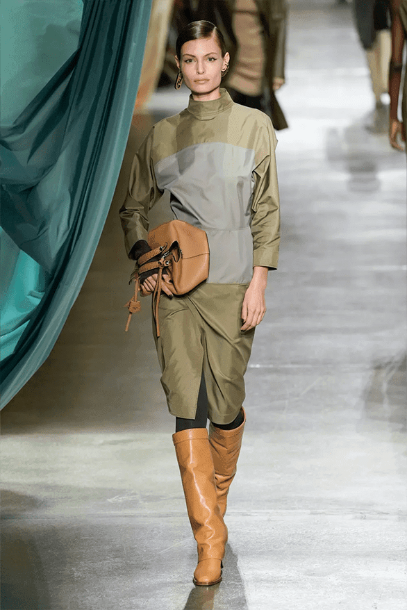 フェンディ2024年秋冬ウィメンズコレクション FENDI Fall Winter 2024 Milan Fashion Week womenswear Kim jones runway show