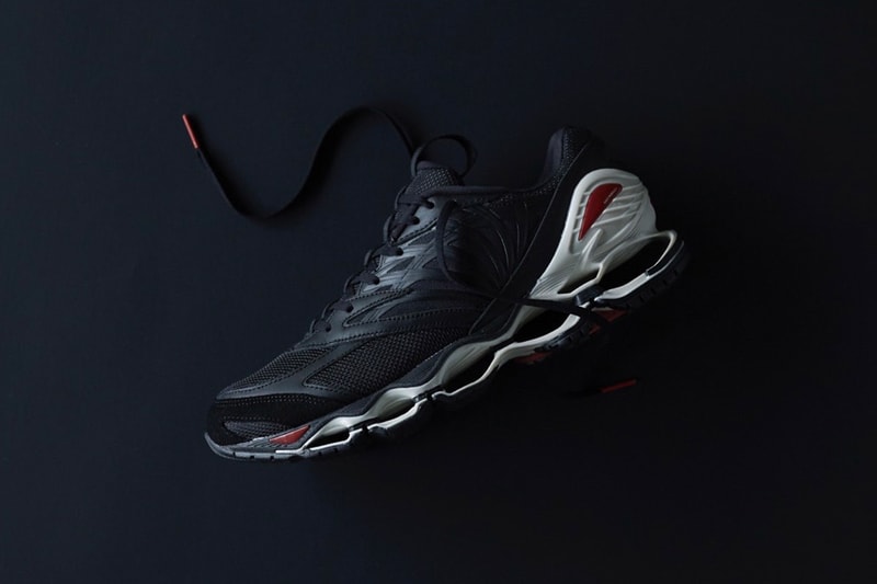 グラフペーパーxミズノが“墨”をテーマとしたコラボモデルを発売 graphpaper mizuno WAVE PROPHECY LS collab release info