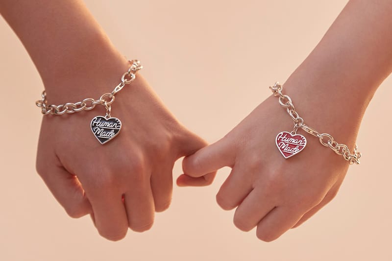 Hypebeast がレコメンドする2024年のバレンタインデーギフトガイド