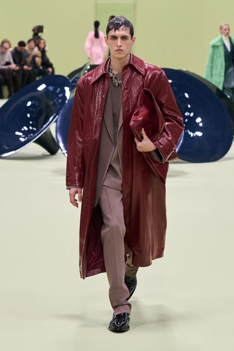 ジル サンダー 2024年秋冬コレクション Jil Sander FW24 Looks at Life in Color and Comfort fw24 collection milan fashion week italy runway fall winter 2024 ready to wear luke lucy meiers green mk.gee