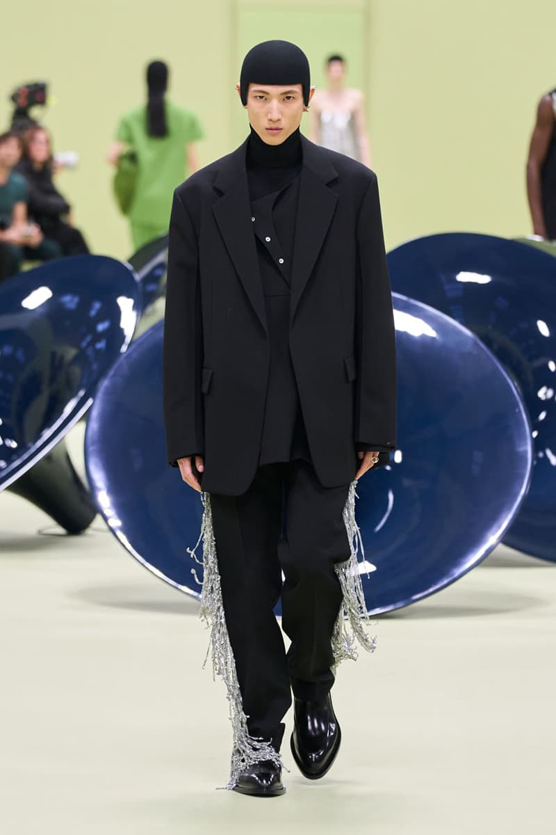 ジル サンダー 2024年秋冬コレクション Jil Sander FW24 Looks at Life in Color and Comfort fw24 collection milan fashion week italy runway fall winter 2024 ready to wear luke lucy meiers green mk.gee