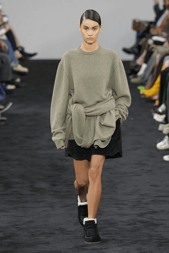 JWアンダーソン 2024年秋コレクション JW Anderson Fall Winter 2024 London Fashion Week Jonathan Anderson menswear womenswear runway show