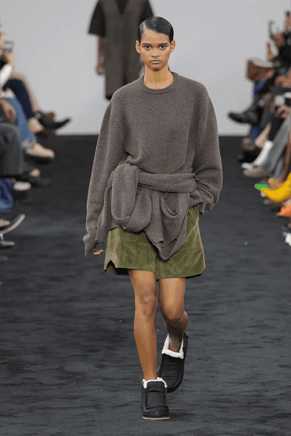 JWアンダーソン 2024年秋コレクション JW Anderson Fall Winter 2024 London Fashion Week Jonathan Anderson menswear womenswear runway show