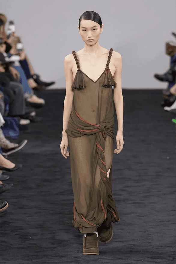 JWアンダーソン 2024年秋コレクション JW Anderson Fall Winter 2024 London Fashion Week Jonathan Anderson menswear womenswear runway show