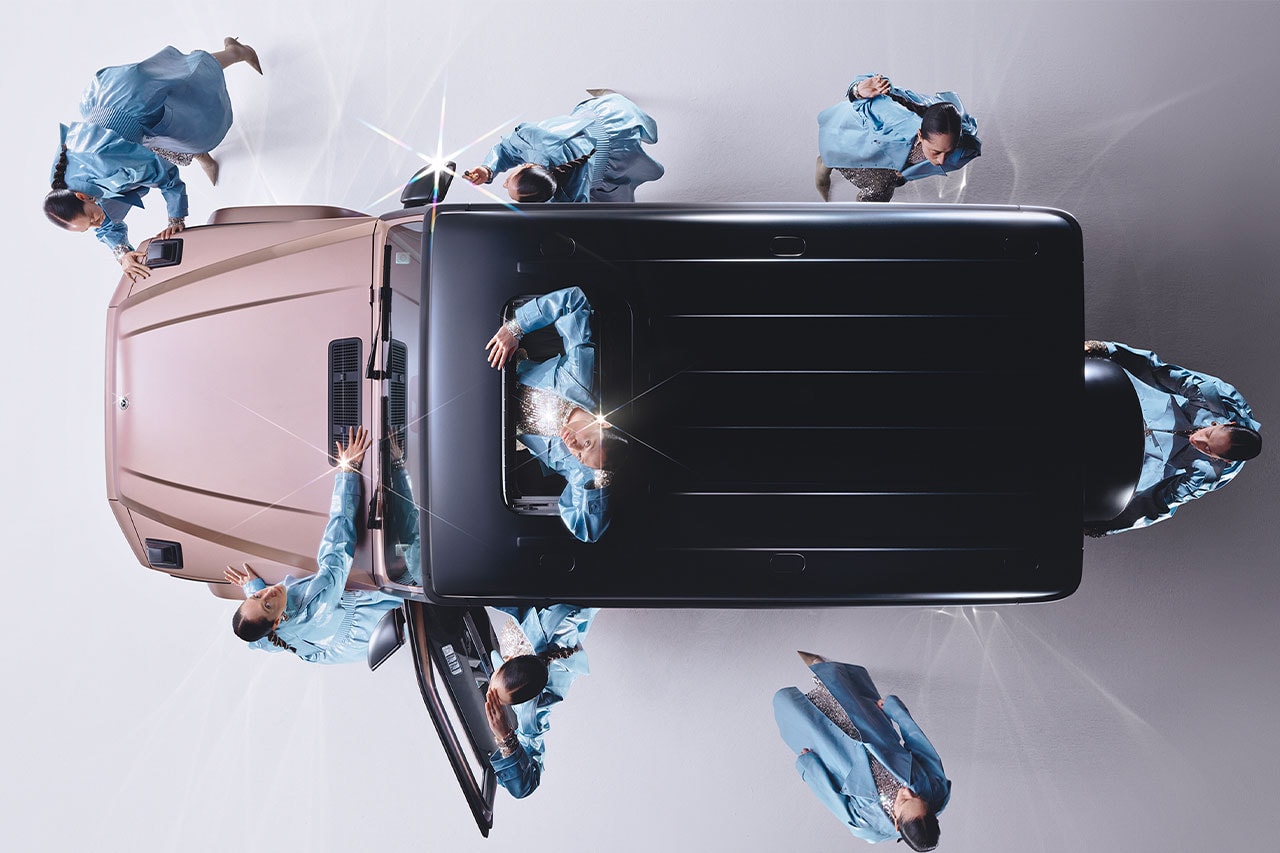 メルセデスベンツが“永遠に続く愛”をテーマとしたバレンタイン仕様のGクラスを発売 Mercedes Benz G 550 Stronger Than Diamonds Edition Release Info