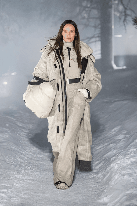 モンクレール グルノーブル2024年秋冬コレクション Moncler Grenoble Fall Winter 2024 Runway Show st Moritz Switzerland menswear womenswear
