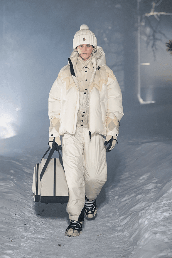 モンクレール グルノーブル2024年秋冬コレクション Moncler Grenoble Fall Winter 2024 Runway Show st Moritz Switzerland menswear womenswear