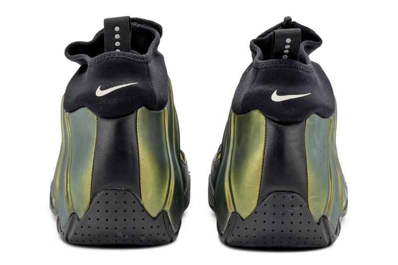 ナイキエアフライトポジットの名カラー “メタリックゴールド”が約16年ぶりに復活 Nike Air Flightposite "Metallic Gold" Is Returning for Later This Year holiday 2024 christmas december november releases info Black-Metallic Silver-White-Black swoosh