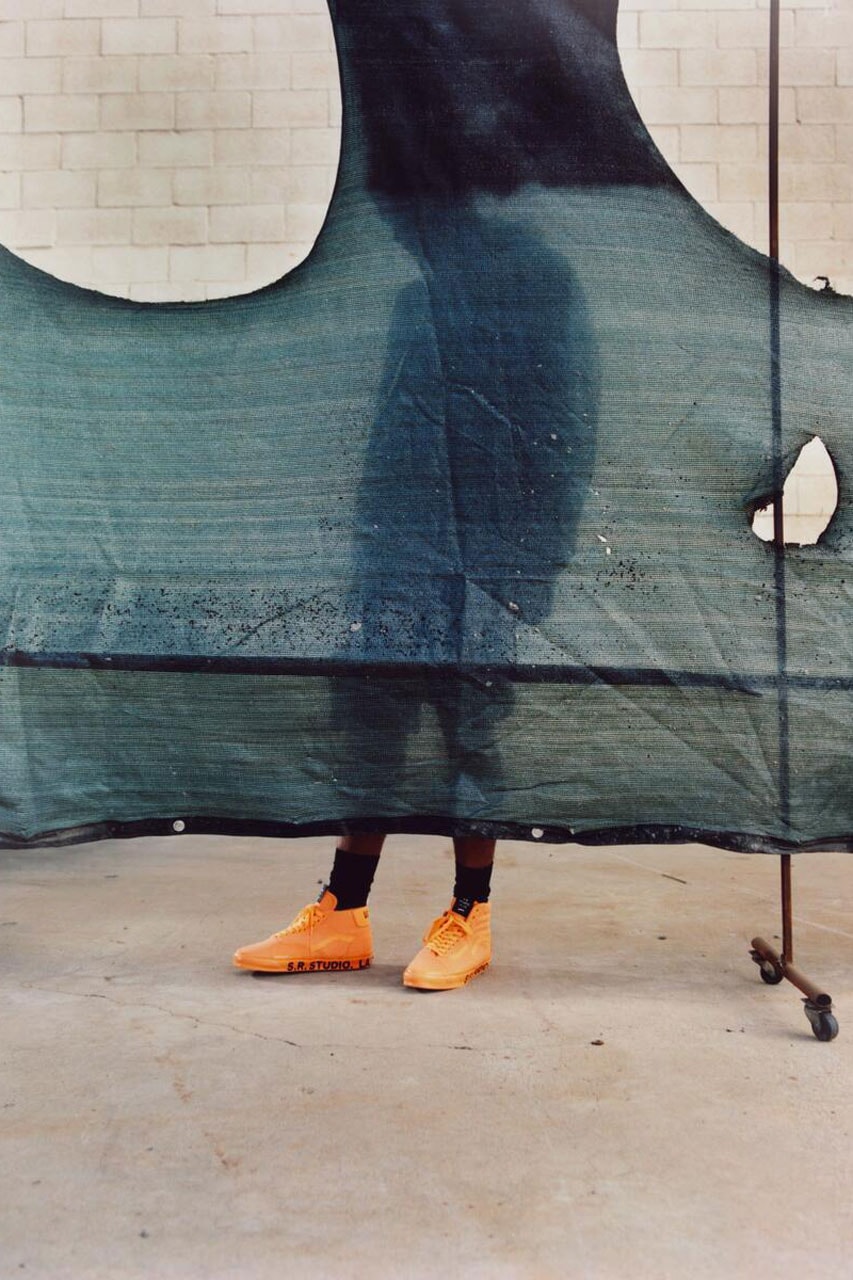 OTW by Vans がスターリング・ルビー主宰 S.R. STUDIO. LA. CA. との初コラボフットウェアを発表 OTW by Vans Kicks off With Sterling Ruby Collab footwear sneaker old skool drop price release date website SR Studio LA CA 