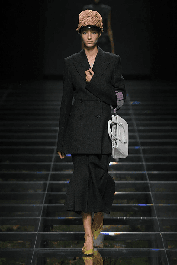 Prada 2024年秋冬ウィメンズコレクション Prada Fall Winter 2024 Milan Fashion Week womenswear runway show Raf Simons Miuccia Prada