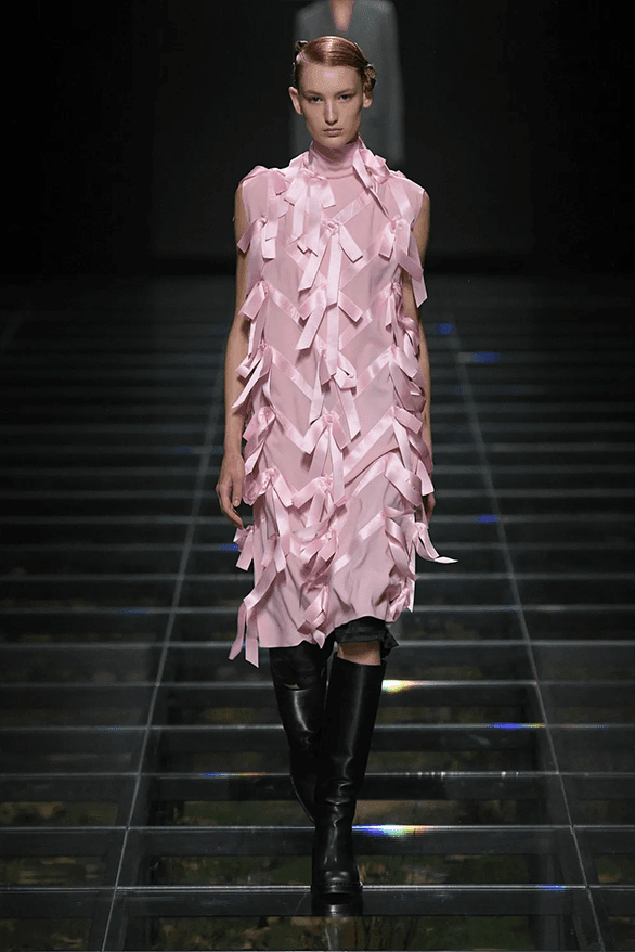 Prada 2024年秋冬ウィメンズコレクション Prada Fall Winter 2024 Milan Fashion Week womenswear runway show Raf Simons Miuccia Prada