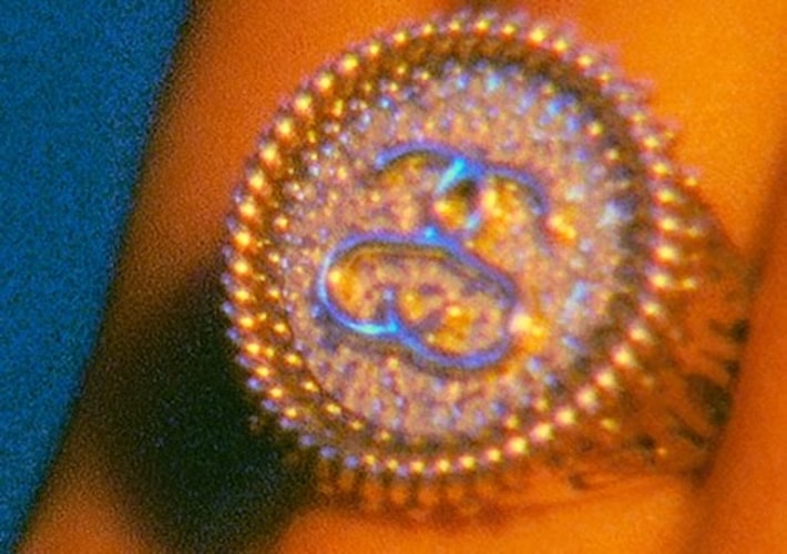 STÜSSY から2024年春シーズンの新作ジュエリーが発売