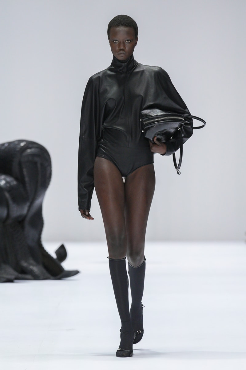 アクネ ストゥディオズ 2024年春夏コレクション Acne Studios Fall Winter 2024 Paris Fashion Week menswear womenswear runway show