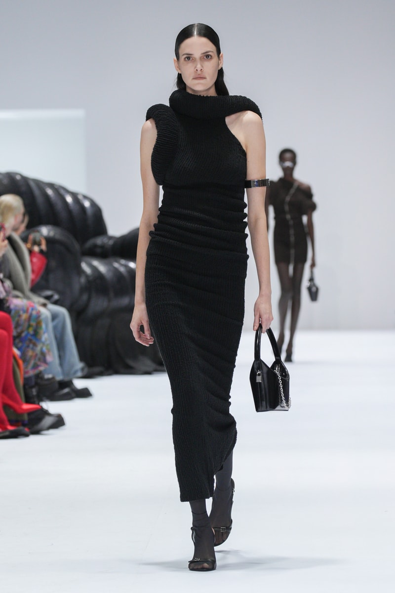 アクネ ストゥディオズ 2024年春夏コレクション Acne Studios Fall Winter 2024 Paris Fashion Week menswear womenswear runway show