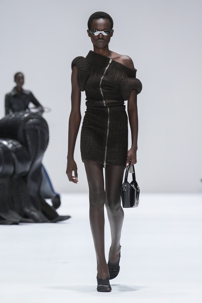 アクネ ストゥディオズ 2024年春夏コレクション Acne Studios Fall Winter 2024 Paris Fashion Week menswear womenswear runway show