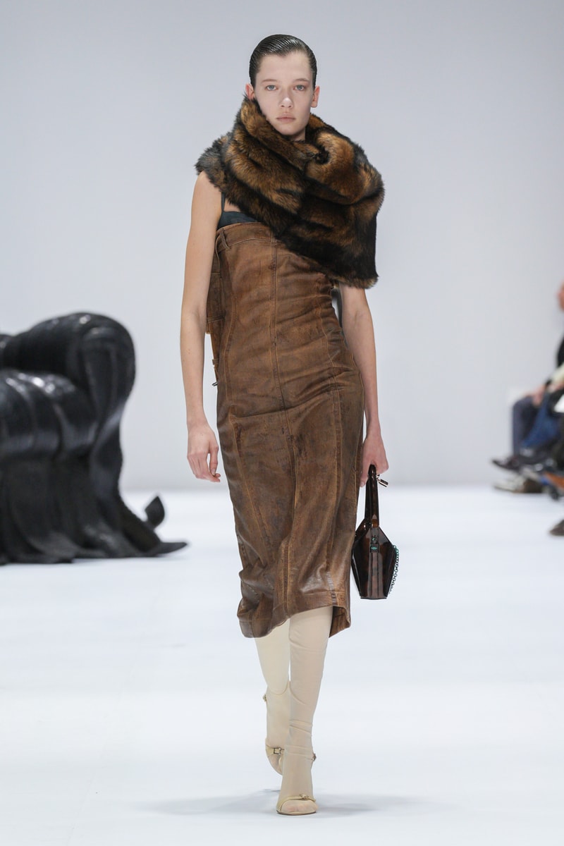 アクネ ストゥディオズ 2024年春夏コレクション Acne Studios Fall Winter 2024 Paris Fashion Week menswear womenswear runway show