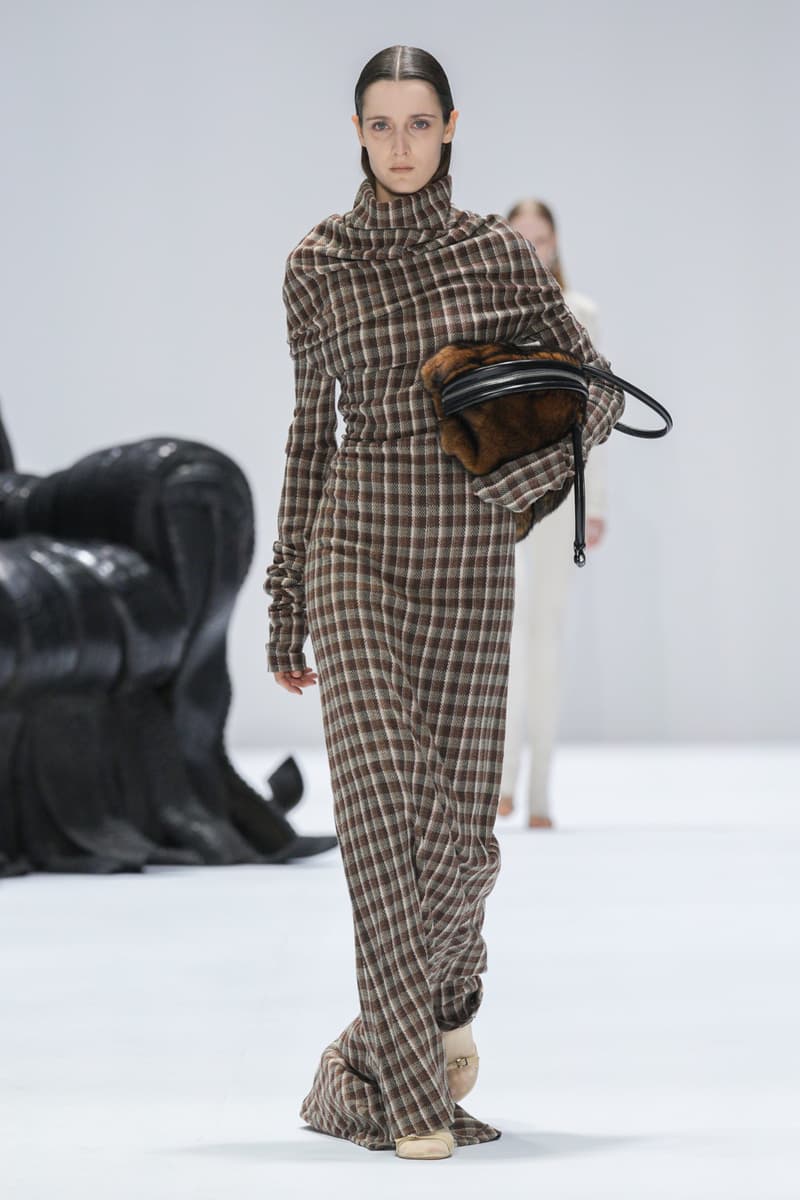 アクネ ストゥディオズ 2024年春夏コレクション Acne Studios Fall Winter 2024 Paris Fashion Week menswear womenswear runway show