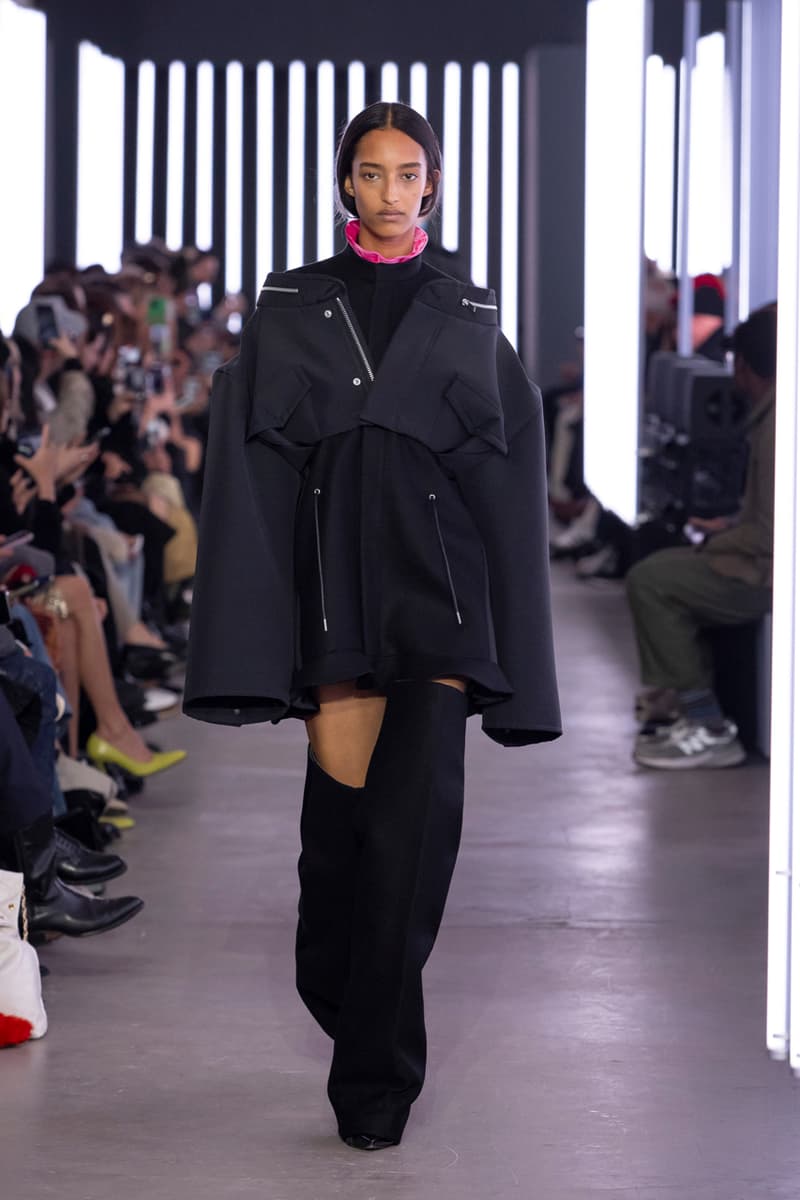 サカイ2024年秋冬コレクション Sacai FW24 Showcases the Emotional Protection of Fashion Paris Fashion Week