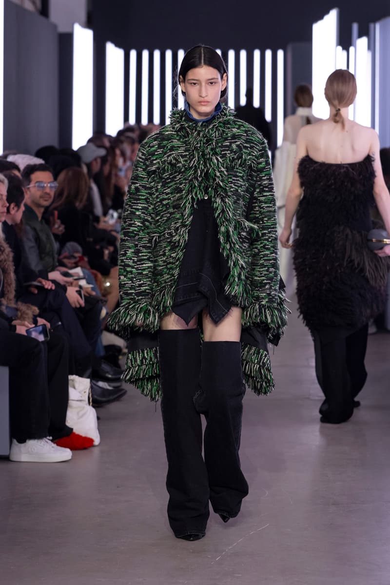 サカイ2024年秋冬コレクション Sacai FW24 Showcases the Emotional Protection of Fashion Paris Fashion Week