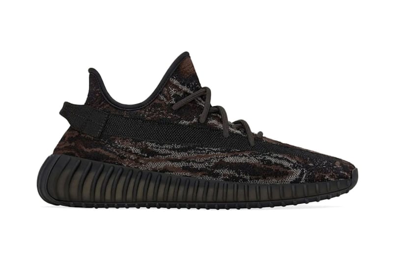 adidas が YEEZY 製品の販売再開第2弾として YEEZY BOOST 350 V2 “MX Rock” を発売