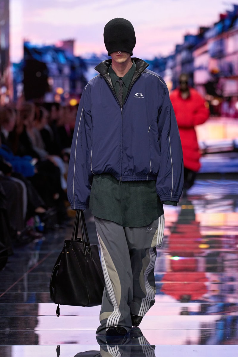 Balenciaga 2024年ウィンターコレクション Demna Does It All for the Clicks in Balenciaga FW24 Fall Winter Paris Fashion Week Collection milan runway 