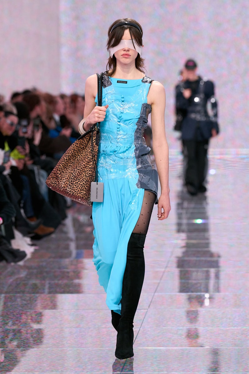 Balenciaga 2024年ウィンターコレクション Demna Does It All for the Clicks in Balenciaga FW24 Fall Winter Paris Fashion Week Collection milan runway 