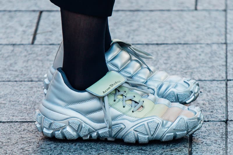 2024年秋冬 楽天ファッション・ウィーク東京におけるフットウェアのトレンドをチェック Best Footwear Trends at Tokyo Fashion Week FW24 Nike adidas comme des garcons sacai nike air jordan brand maison margiela rick owens new balance asics cecilie bahnsen