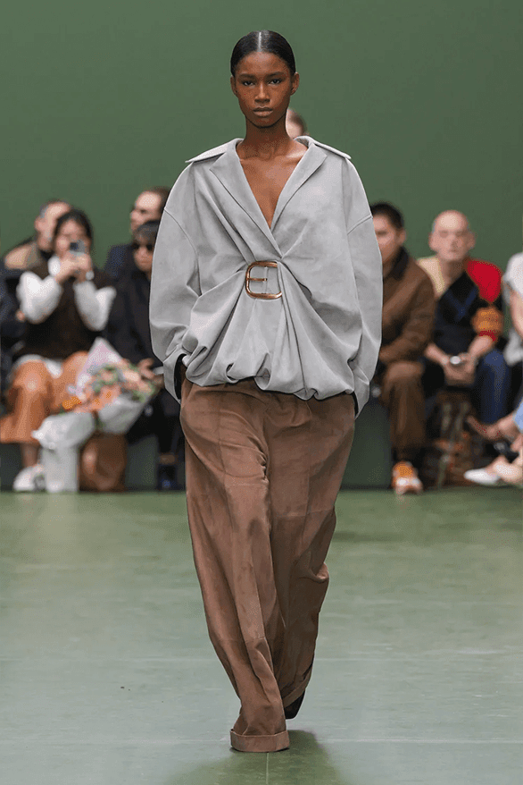 ロエベ 2024年秋冬コレクション LOEWE Fall Winter 2024 Paris Fashion Week menswear womenswear Jonathan Anderson runway show