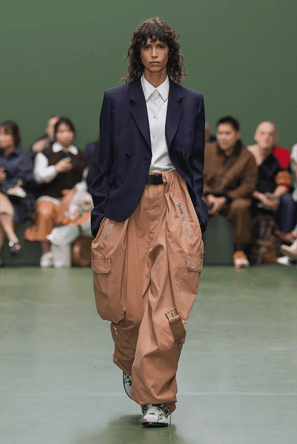 ロエベ 2024年秋冬コレクション LOEWE Fall Winter 2024 Paris Fashion Week menswear womenswear Jonathan Anderson runway show