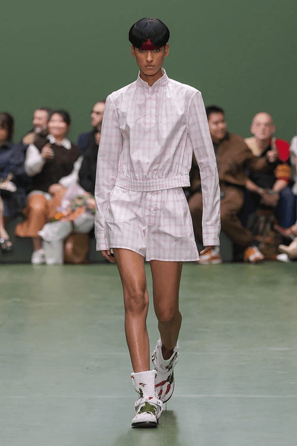 ロエベ 2024年秋冬コレクション LOEWE Fall Winter 2024 Paris Fashion Week menswear womenswear Jonathan Anderson runway show