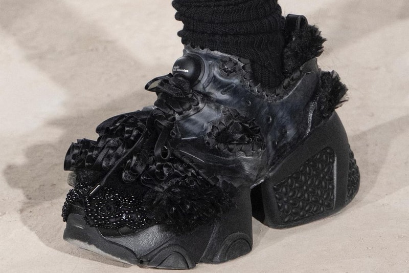 ノワール ケイ ニノミヤがリーボックとのコラボフットウェアを発表 noir kei ninomiya reimagines Reebok Instapump Fury for his Fall Winter 2024 collection news