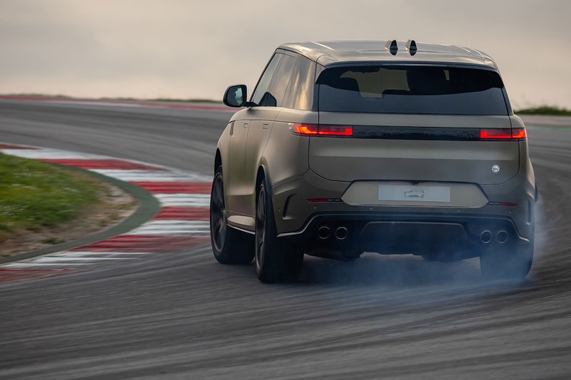 ど派手なラグスポSUVは卒業して RANGE ROVER SPORT SV にする？ LAND ROVER Tatsuya Otani