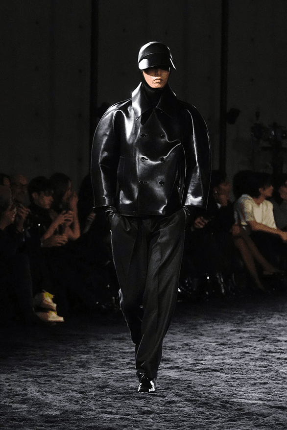 サンローラン 2024年冬メンズコレクション Saint Laurent Fall Winter 2024 Menswear Collection Paris fashion week runway show Anthony Vaccarello