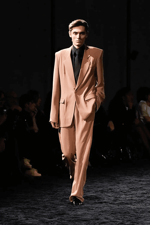 サンローラン 2024年冬メンズコレクション Saint Laurent Fall Winter 2024 Menswear Collection Paris fashion week runway show Anthony Vaccarello