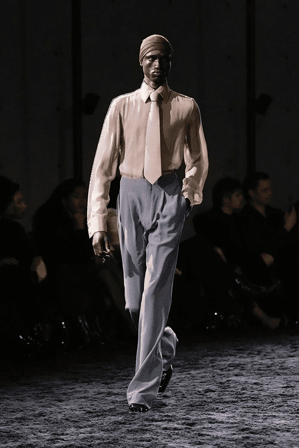 サンローラン 2024年冬メンズコレクション Saint Laurent Fall Winter 2024 Menswear Collection Paris fashion week runway show Anthony Vaccarello