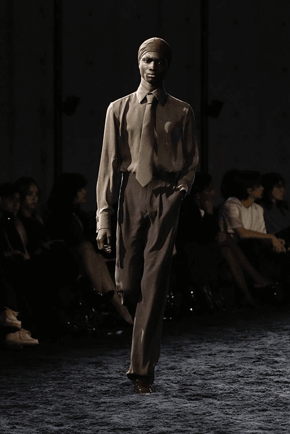 サンローラン 2024年冬メンズコレクション Saint Laurent Fall Winter 2024 Menswear Collection Paris fashion week runway show Anthony Vaccarello