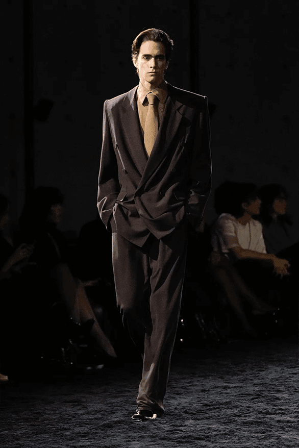 サンローラン 2024年冬メンズコレクション Saint Laurent Fall Winter 2024 Menswear Collection Paris fashion week runway show Anthony Vaccarello