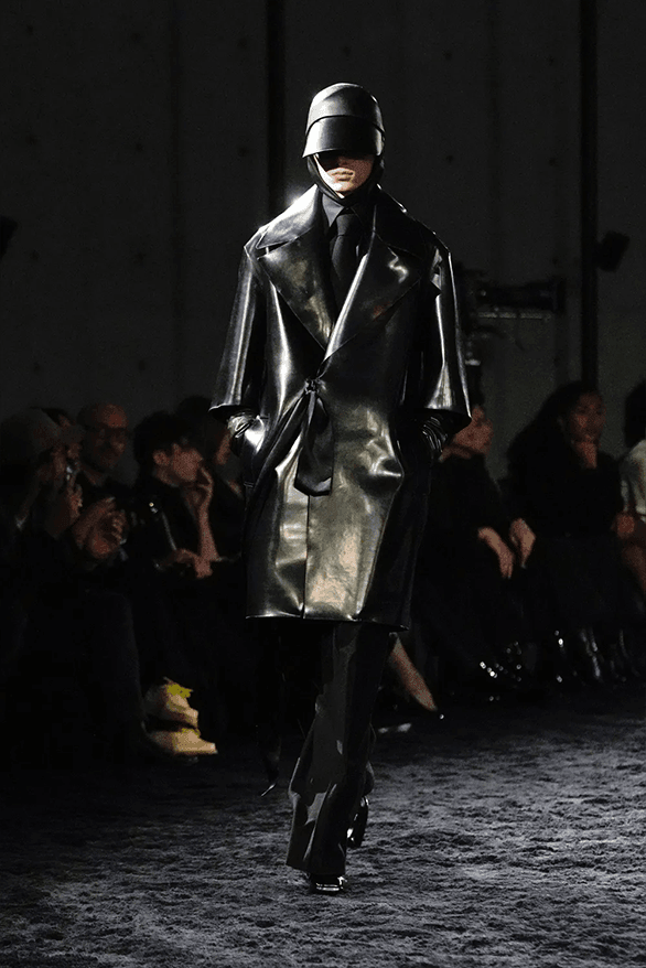 サンローラン 2024年冬メンズコレクション Saint Laurent Fall Winter 2024 Menswear Collection Paris fashion week runway show Anthony Vaccarello