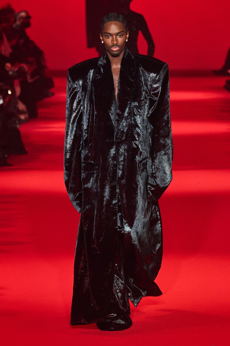ヴェトモン 2024年秋冬コレクション Vetements Fall/Winter 2024 Collection Paris Fashion Week FW24 Runways Images
