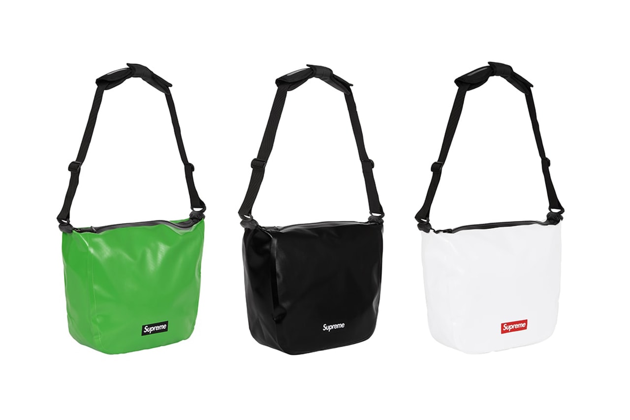 シュプリームからドイツ発の鞄メーカー オルトリーブとのコラボバッグが到着 Supreme x ORTLIEB collaboration bags spring 2024 release info
