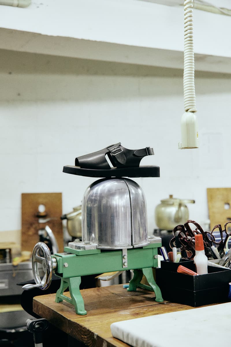 キジマ タカユキから フットザコーチャー / ビューティフル シューズとのコラボサンダルが登場 KIJIMA TAKAYUKI x foot the coacher / BEAUTIFUL SHOES OPEN TOE SANDALS release info