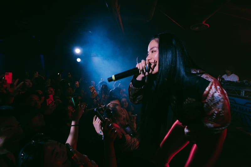 快進撃を続けるヒップホップ界のクイーン Awich が米ロサンゼルスで初パフォーマンスを披露