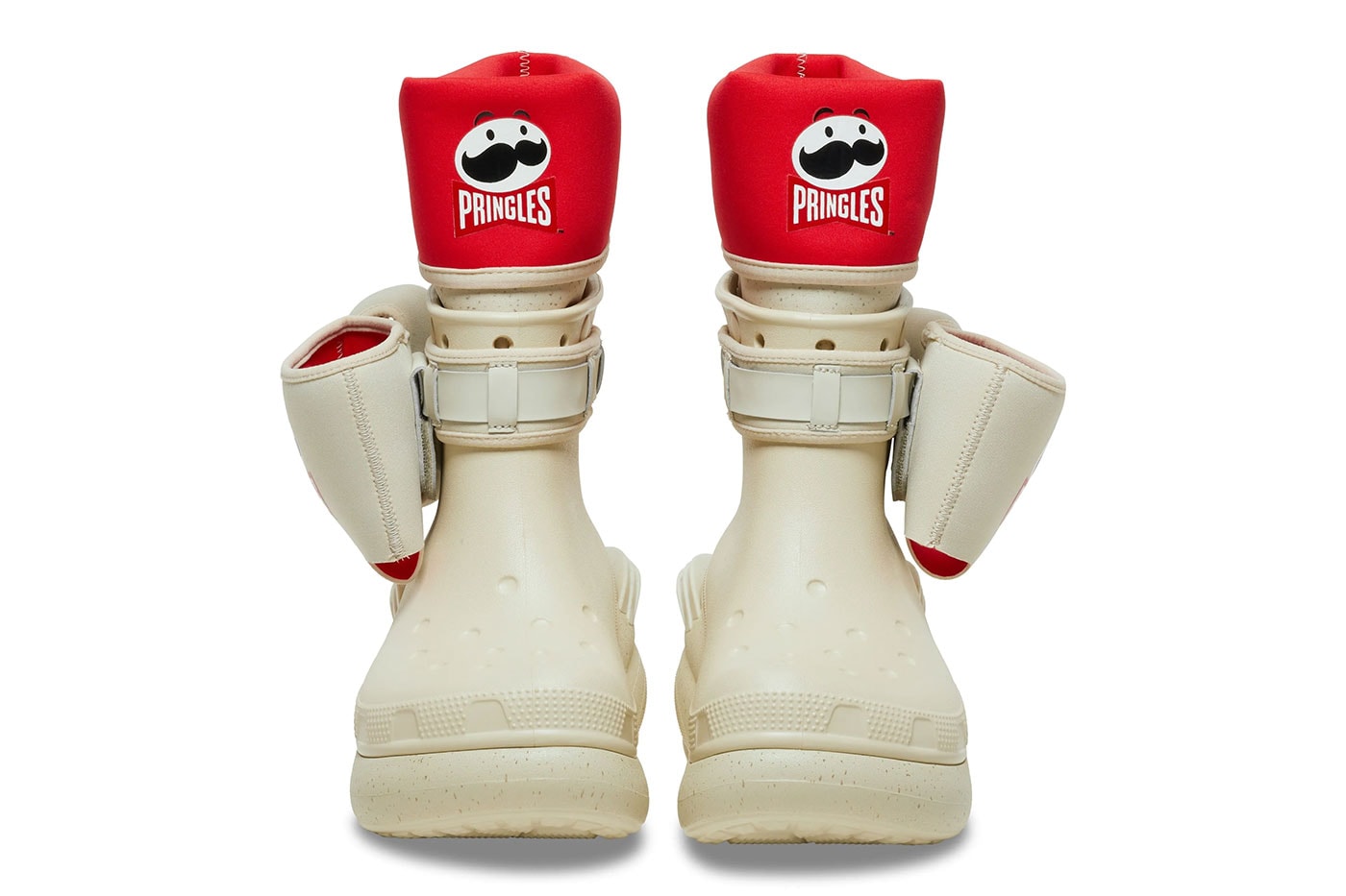 クロックスが世界中で愛され続けるプリングルズとのコラボレーションを予告 Pringles x Crocs Footwear Collaboration Collection Release Info