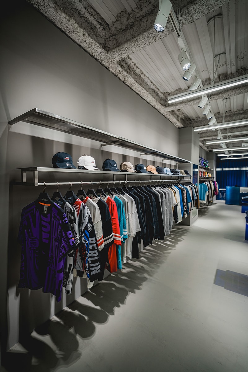 アトモス 心斎橋店が待望のリニューアルオープン atmos SHINSAIBASHI re open info