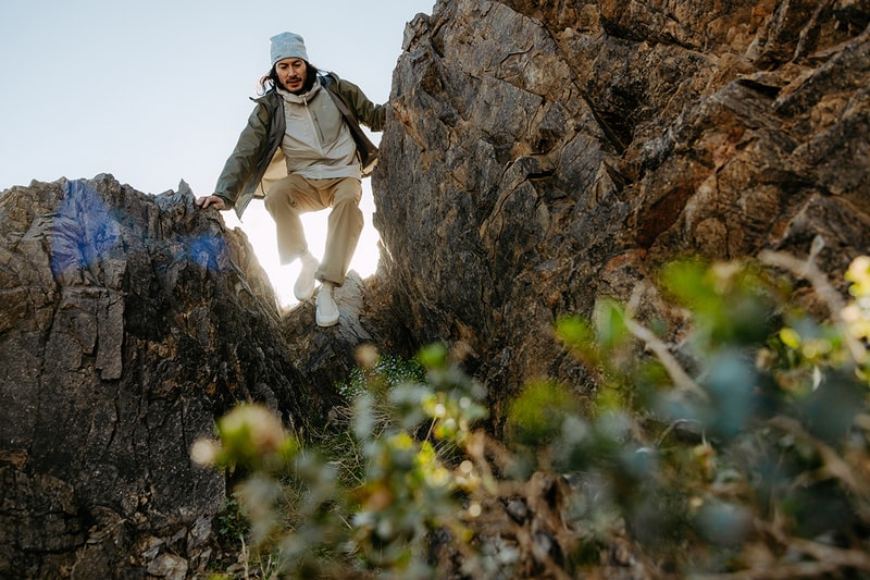 アークテリクスからプロテクション性とリカバリー性を兼備した新作フットウェア クラッグが発売 arcteryx Kragg release info