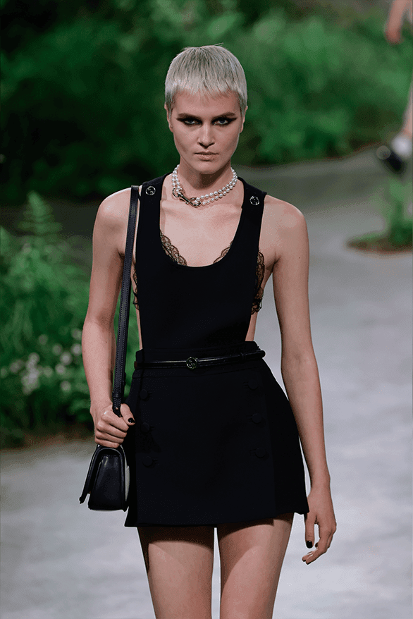 グッチ2025年クルーズ コレクション Gucci Cruise 2025 London Runway Show sabato de Sarno womenswear Tate modern