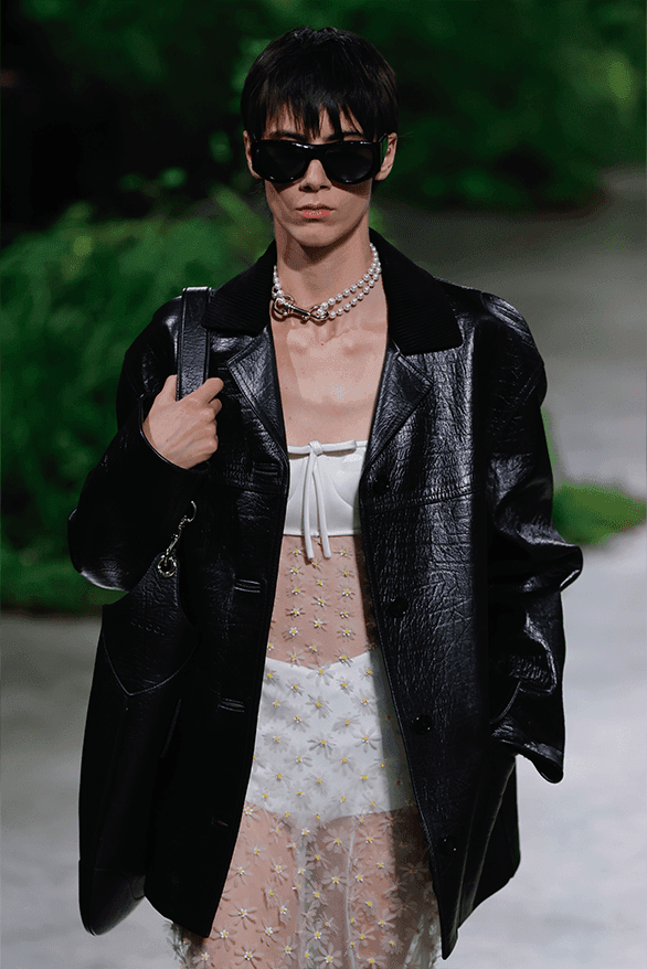 グッチ2025年クルーズ コレクション Gucci Cruise 2025 London Runway Show sabato de Sarno womenswear Tate modern