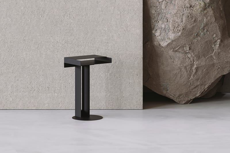 ドイツ・ベルリンを拠点とするデザインスタジオ NEW TENDENCY が展示会を開催