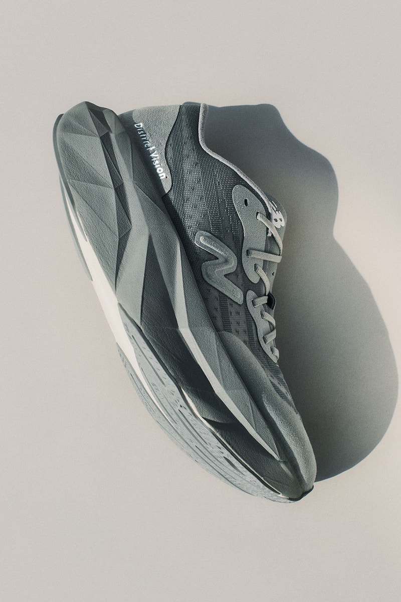 ニューバランスから LA 発のランニングブランド ディストリクトビジョンとのコラボフットウェアが発売 District Vision x New Balance FuelCell SuperComp Elite v4 release info