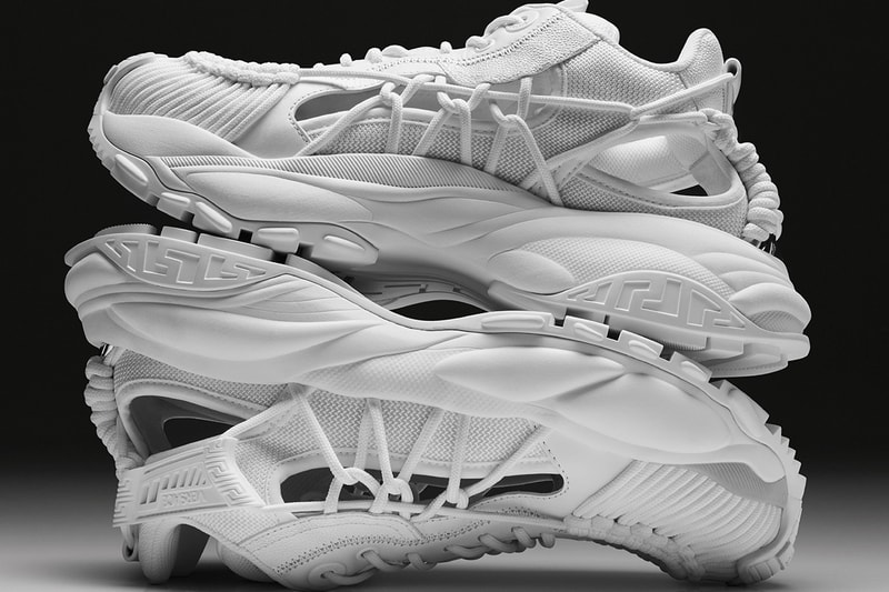 VERSACE  Mercury という名のフューチャリズムを醸すスニーカーコレクションが登場　Sneaker